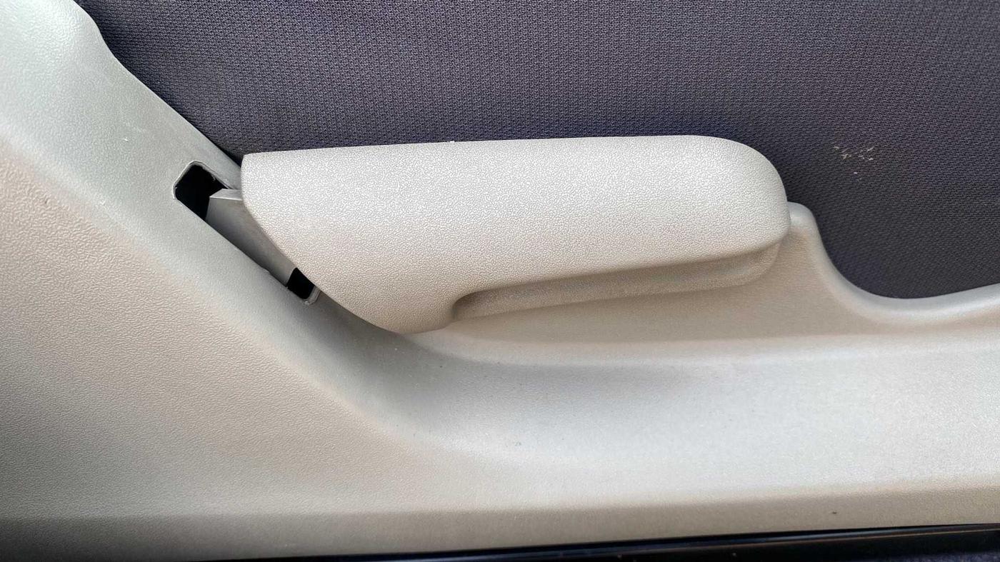 2015 Maruti Celerio VXI AMT, Petrol, Automatic, 52,777 km, Driver Side Adjustment Panel