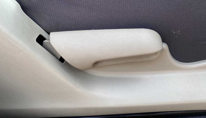 2015 Maruti Celerio VXI AMT, Petrol, Automatic, 52,777 km, Driver Side Adjustment Panel