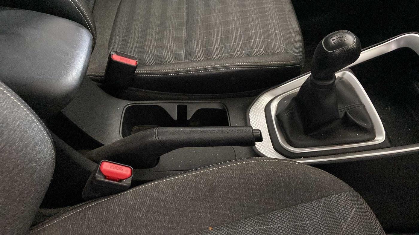 2023 KIA SONET HTK PLUS 1.2, Petrol, Manual, 7,907 km, Gear Lever