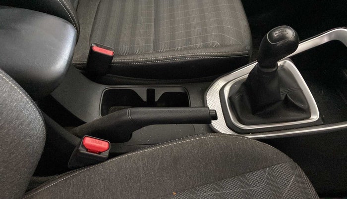 2023 KIA SONET HTK PLUS 1.2, Petrol, Manual, 7,907 km, Gear Lever