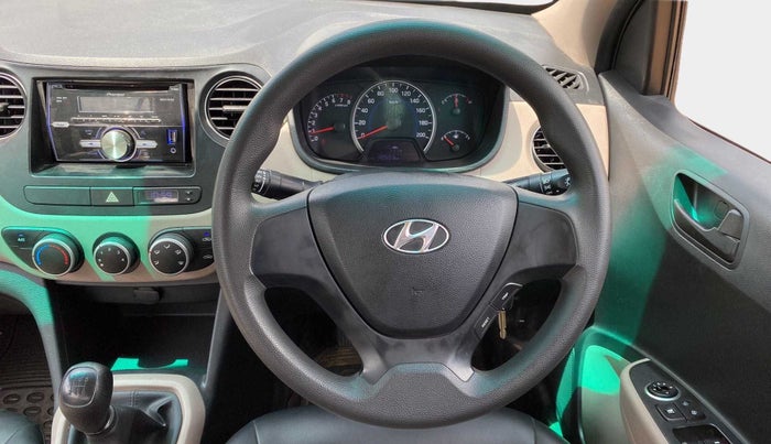 2014 Hyundai Grand i10 MAGNA 1.2 KAPPA VTVT, Petrol, Manual, 40,479 km, Steering Wheel Close Up