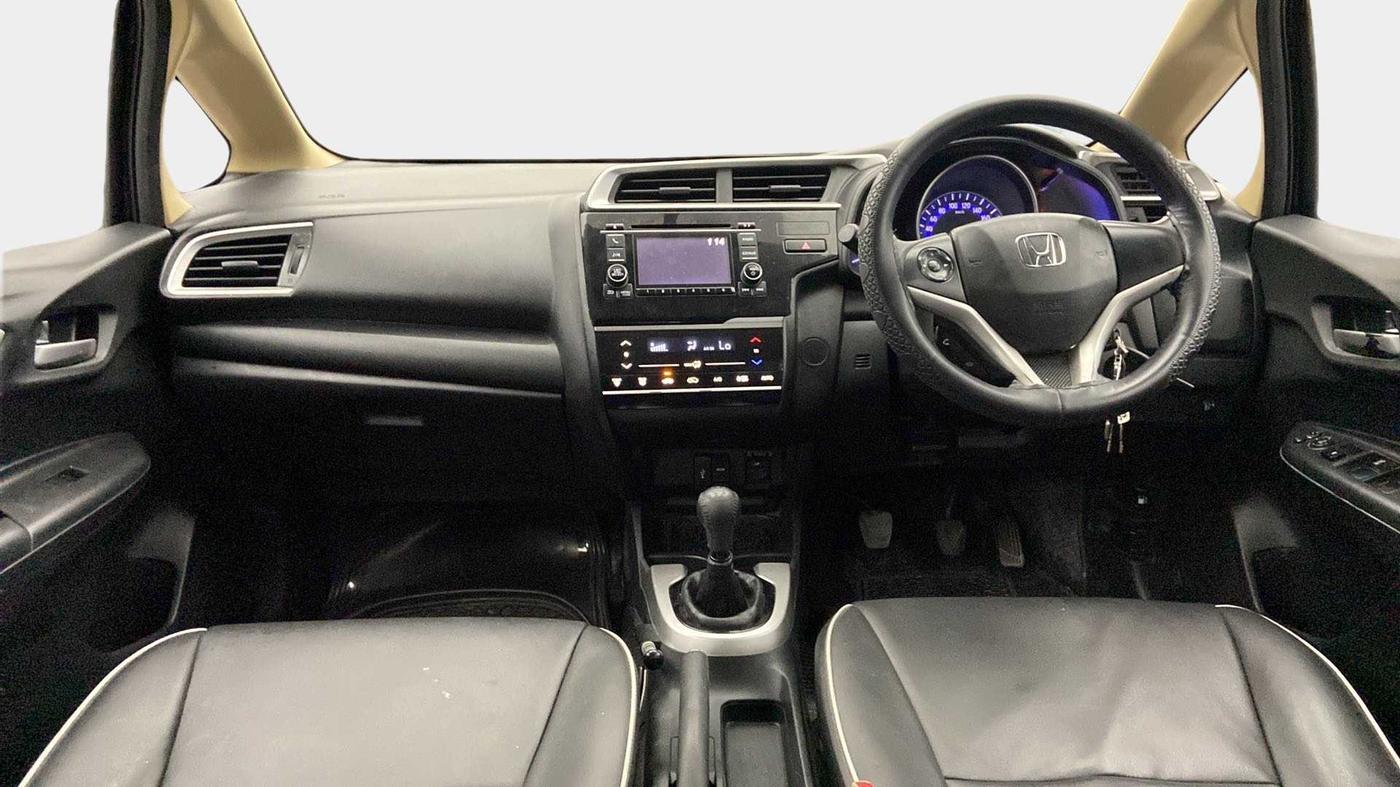 2017 Honda Jazz 1.2L I-VTEC V, Petrol, Manual, 75,621 km, Dashboard