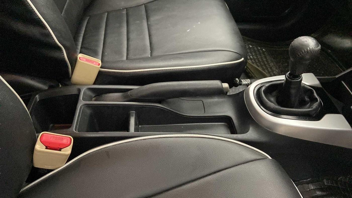 2017 Honda Jazz 1.2L I-VTEC V, Petrol, Manual, 75,621 km, Gear Lever