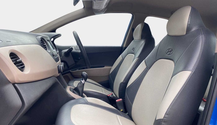2018 Hyundai Grand i10 SPORTZ 1.2 KAPPA VTVT, Petrol, Manual, 31,851 km, Right Side Front Door Cabin