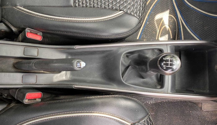 2020 Maruti Baleno ZETA PETROL 1.2, Petrol, Manual, 65,323 km, Gear Lever