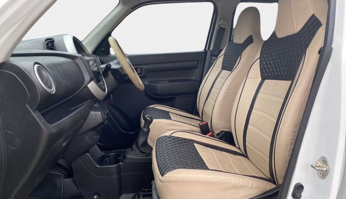 2022 Maruti S PRESSO VXI+, Petrol, Manual, 13,814 km, Right Side Front Door Cabin