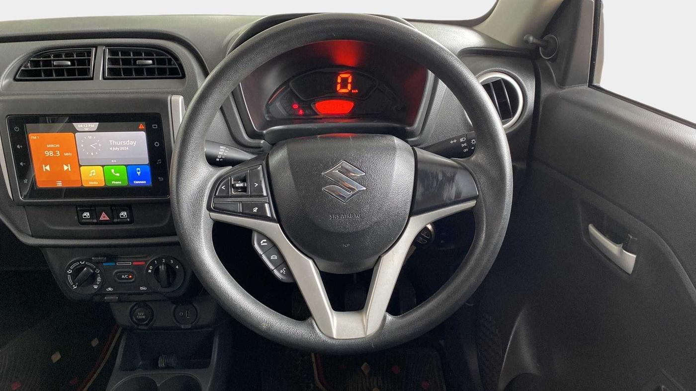 2023 Maruti Alto K10 VXI PLUS, Petrol, Manual, 10,242 km, Steering Wheel Close Up