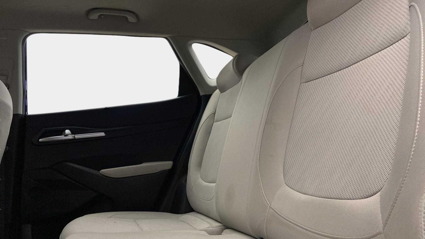 2022 KIA SELTOS HTK PLUS 1.5 IMT, Petrol, Manual, 14,160 km, Right Side Rear Door Cabin