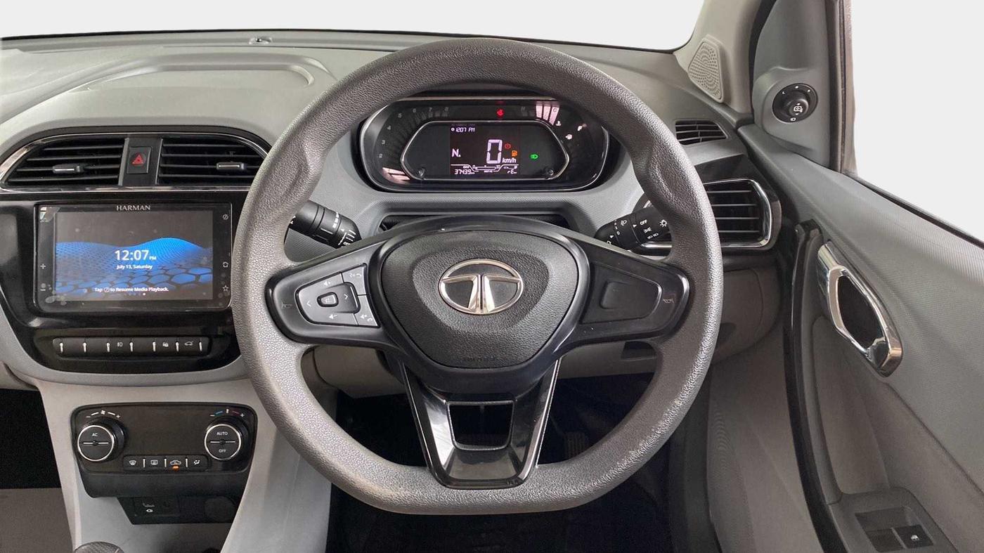 2021 Tata TIGOR XZA PLUS PETROL, Petrol, Automatic, 37,428 km, Steering Wheel Close Up