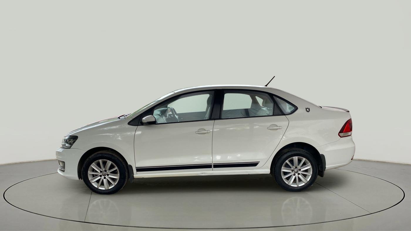 2017 Volkswagen Vento HIGHLINE PETROL AT, Petrol, Automatic, 95,278 km, Left Side