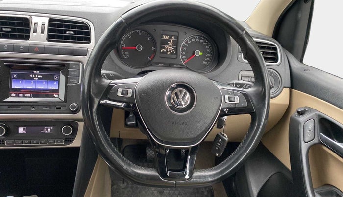 2017 Volkswagen Ameo HIGHLINE PLUS 1.5L AT 16 ALLOY, Diesel, Automatic, 57,237 km, Steering Wheel Close Up