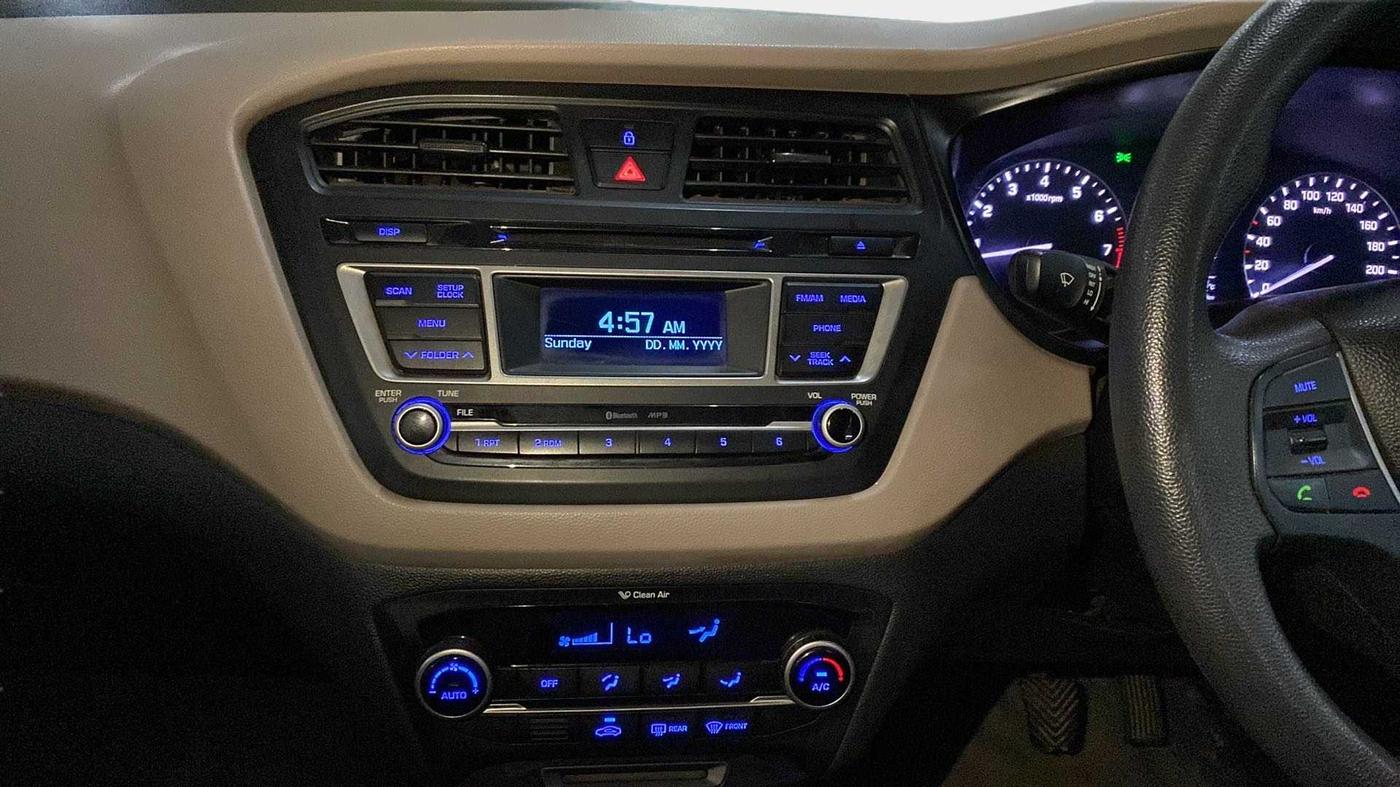 2015 Hyundai Elite i20 SPORTZ 1.2, Petrol, Manual, 58,842 km, Air Conditioner