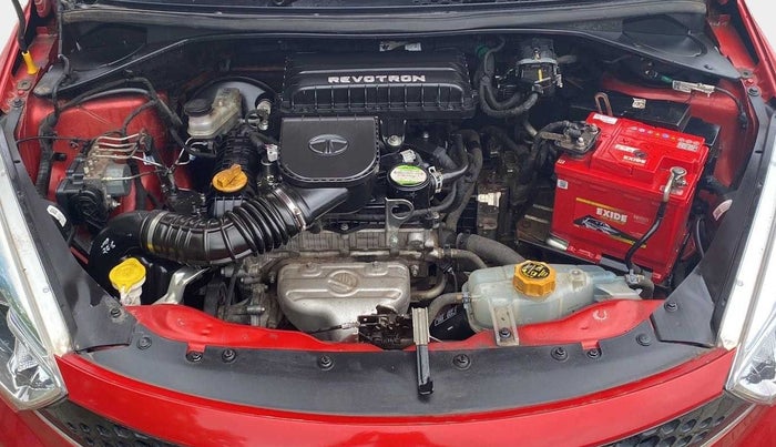 2017 Tata Tiago XZA PETROL, Petrol, Automatic, 22,175 km, Open Bonet