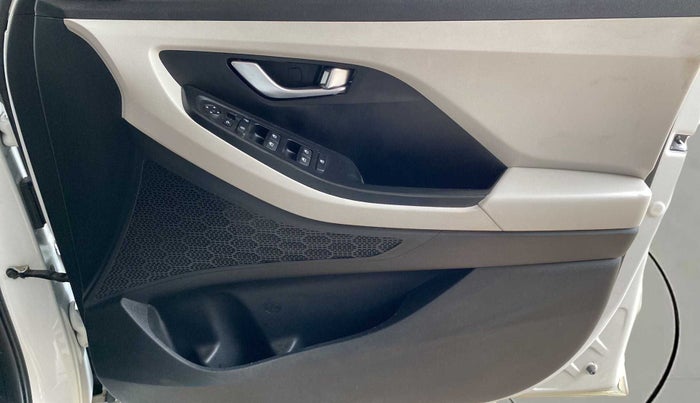 2020 Hyundai Creta SX 1.5 PETROL, Petrol, Manual, 64,149 km, Driver Side Door Panels Control