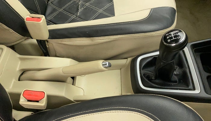 2020 Maruti Dzire VXI, Petrol, Manual, 55,791 km, Gear Lever