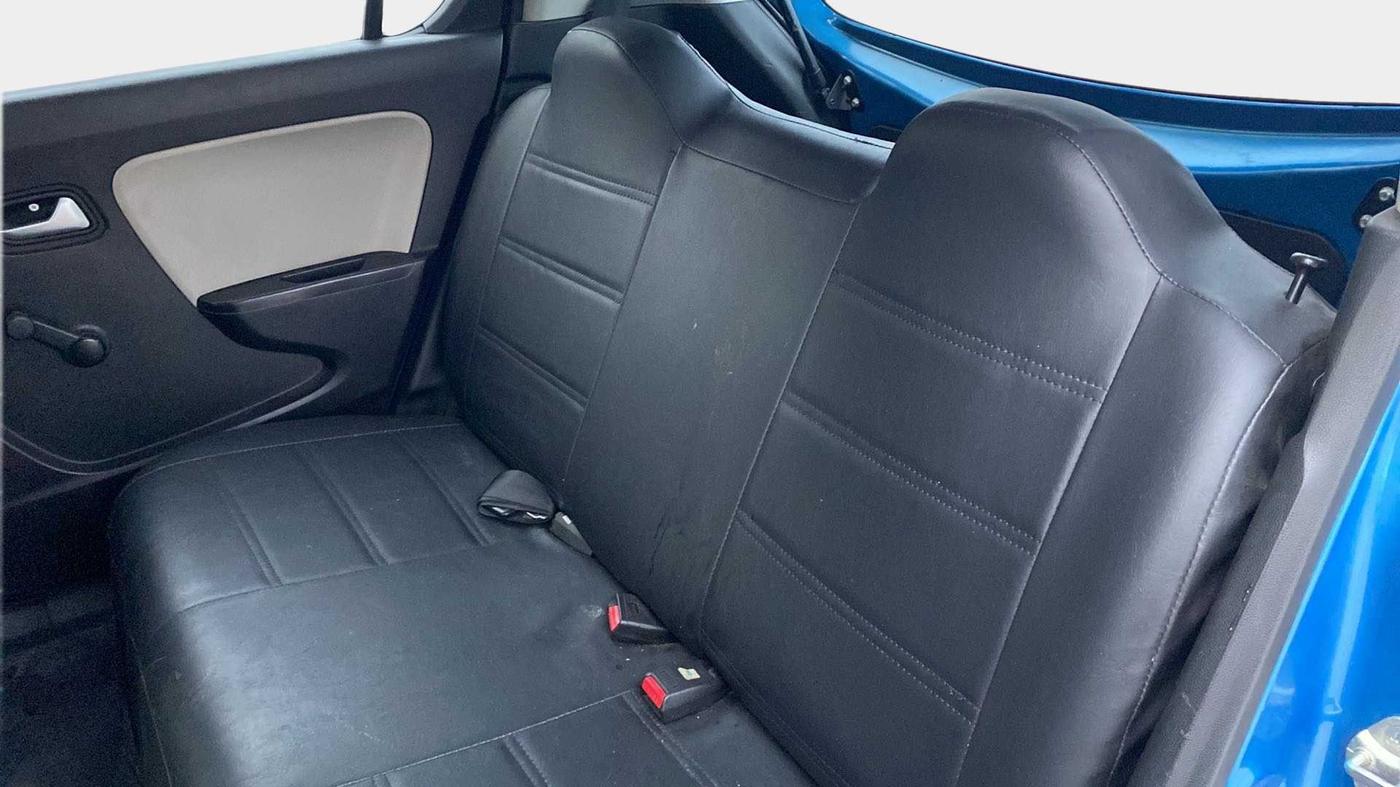 2019 Maruti Alto LXI, Petrol, Manual, 29,950 km, Right Side Rear Door Cabin