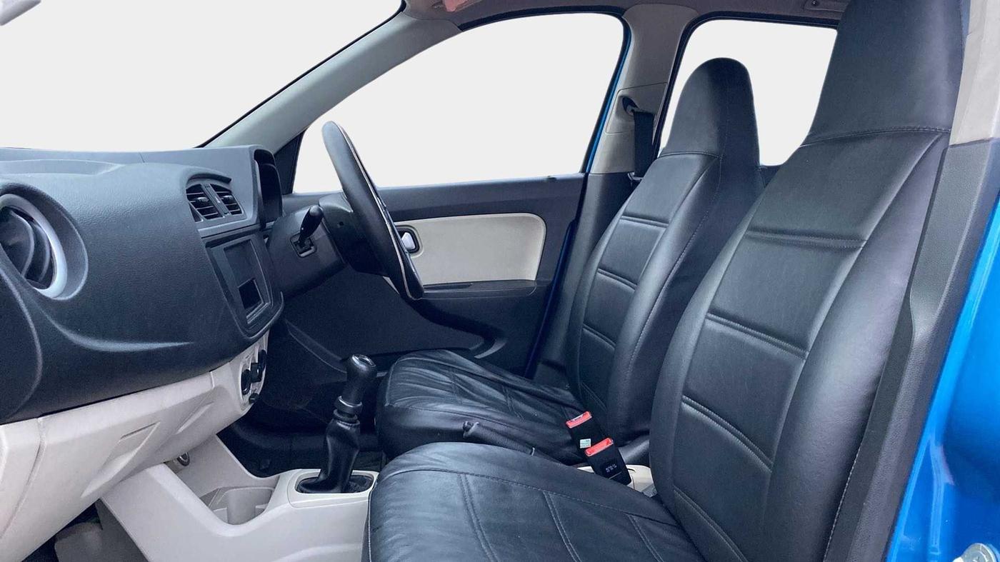 2019 Maruti Alto LXI, Petrol, Manual, 29,950 km, Right Side Front Door Cabin