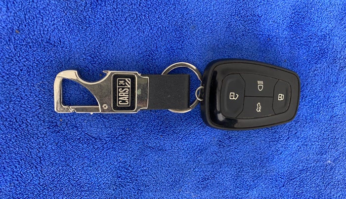 2021 Tata ALTROZ XZ DIESEL, Diesel, Manual, 17,262 km, Key Close Up