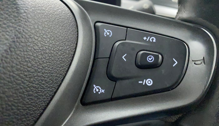 2021 Tata ALTROZ XZ DIESEL, Diesel, Manual, 17,262 km, Adaptive Cruise Control