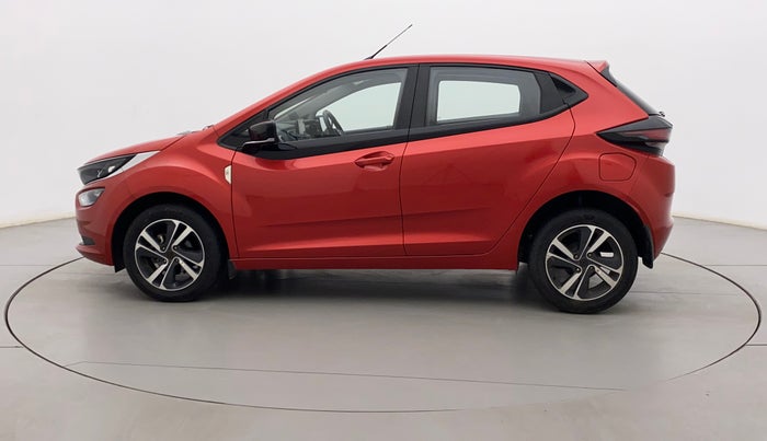 2021 Tata ALTROZ XZ DIESEL, Diesel, Manual, 17,262 km, Left Side