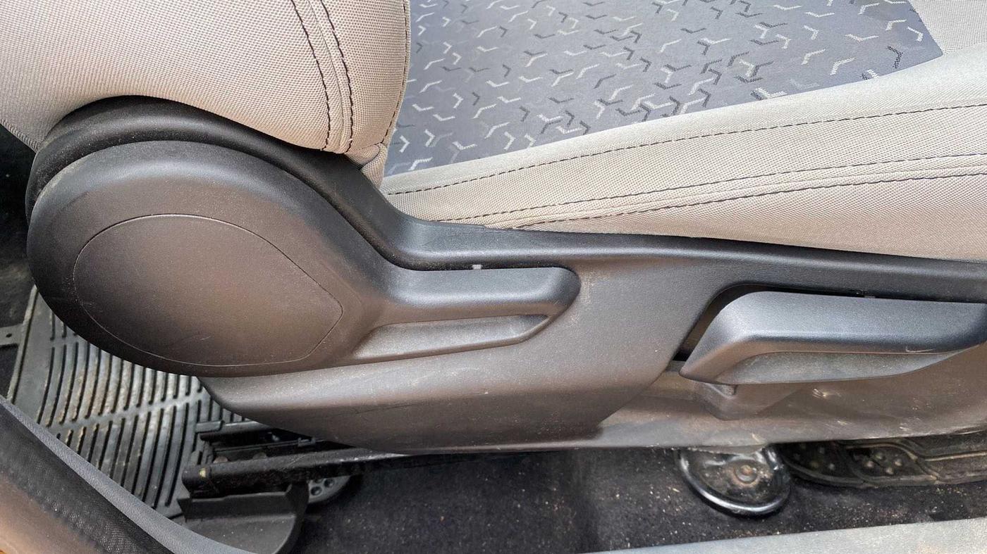 2020 Tata TIGOR XZ PLUS PETROL, Petrol, Manual, 27,603 km, Driver Side Adjustment Panel