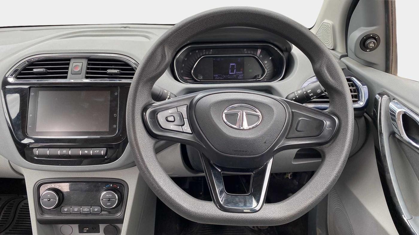 2020 Tata TIGOR XZ PLUS PETROL, Petrol, Manual, 27,603 km, Steering Wheel Close Up