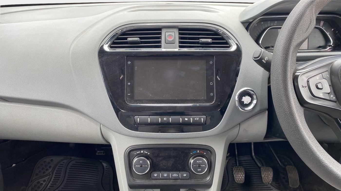 2020 Tata TIGOR XZ PLUS PETROL, Petrol, Manual, 27,603 km, Air Conditioner