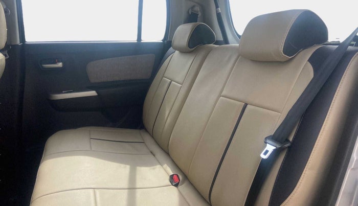 2016 Maruti Wagon R 1.0 VXI AMT, Petrol, Automatic, 23,912 km, Right Side Rear Door Cabin