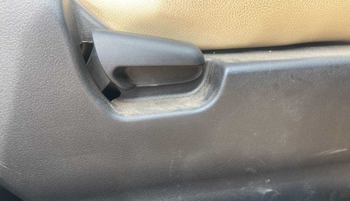2016 Maruti Wagon R 1.0 VXI AMT, Petrol, Automatic, 23,912 km, Driver Side Adjustment Panel