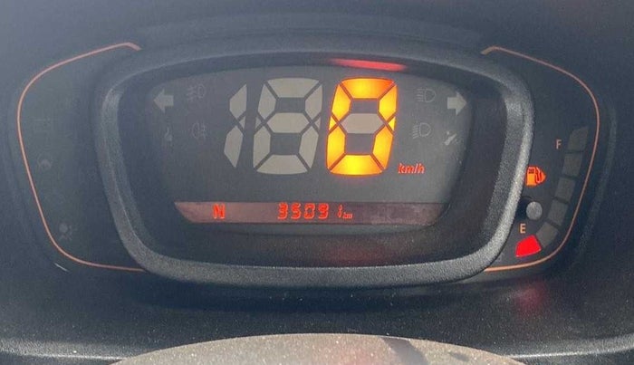 2016 Renault Kwid RXT 1.0 AMT, Petrol, Automatic, 35,085 km, Odometer Image
