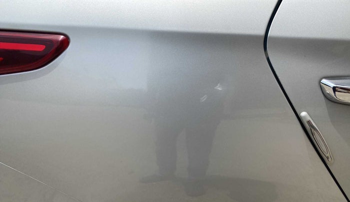 2018 Hyundai Verna 1.6 VTVT SX O, Petrol, Manual, 61,022 km, Right quarter panel - Slightly dented
