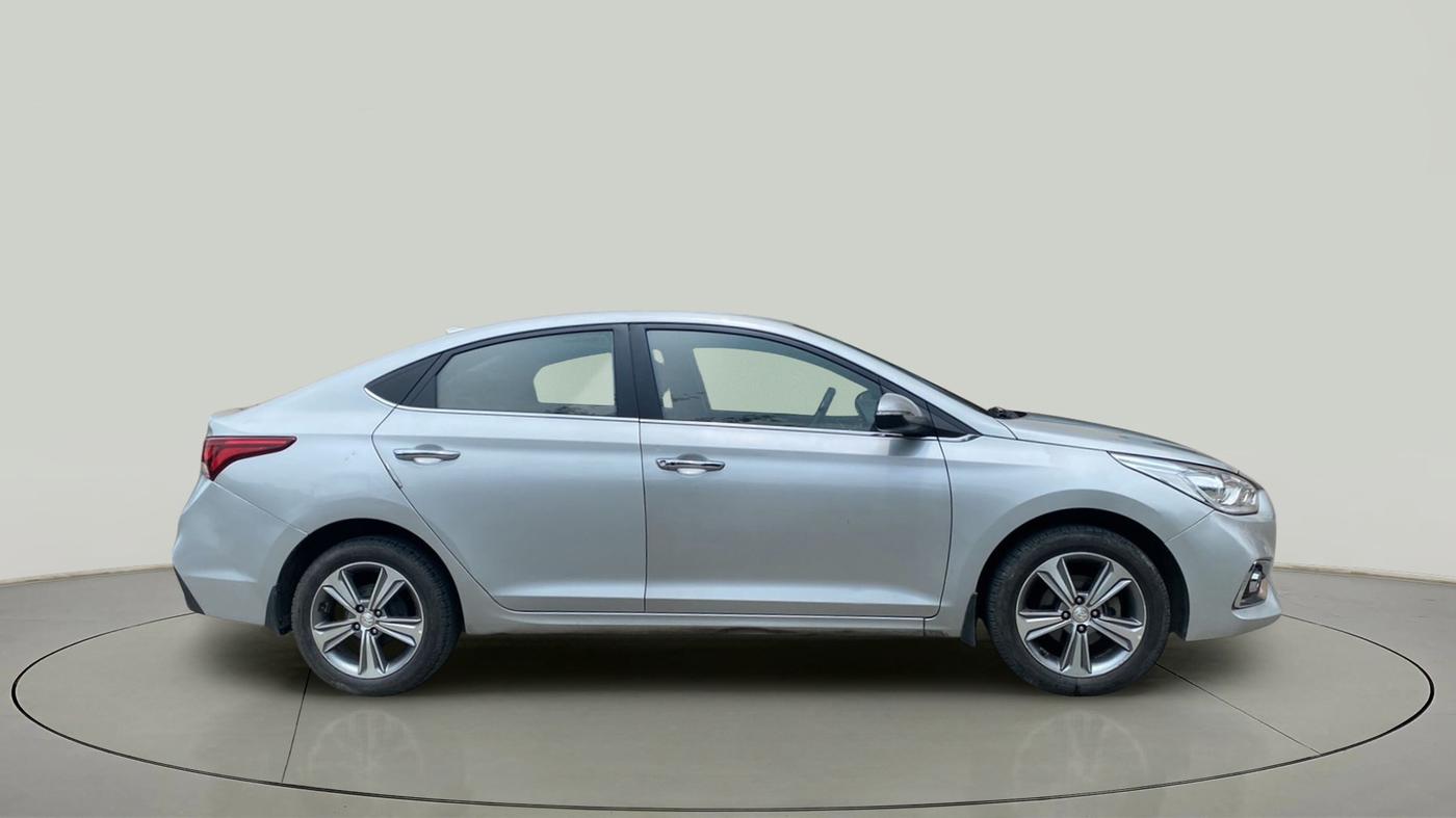 2018 Hyundai Verna 1.6 VTVT SX O, Petrol, Manual, 61,022 km, Right Side View