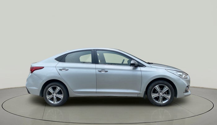2018 Hyundai Verna 1.6 VTVT SX O, Petrol, Manual, 61,022 km, Right Side View