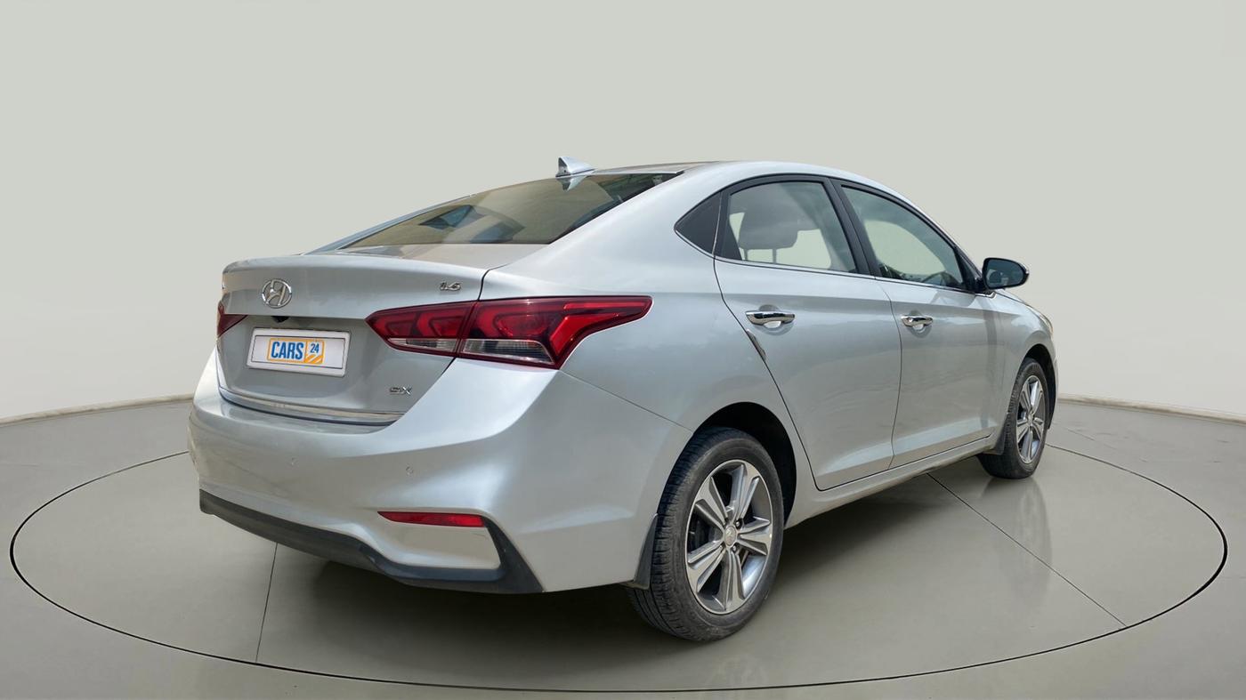 2018 Hyundai Verna 1.6 VTVT SX O, Petrol, Manual, 61,022 km, Right Back Diagonal