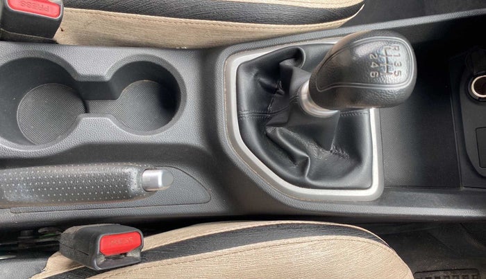 2017 Hyundai Creta SX PLUS 1.6 DIESEL, Diesel, Manual, 1,08,343 km, Gear Lever