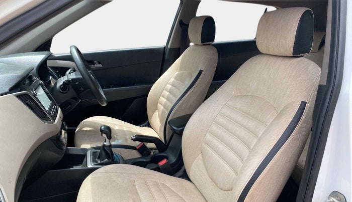 2017 Hyundai Creta SX PLUS 1.6 DIESEL, Diesel, Manual, 1,08,343 km, Right Side Front Door Cabin