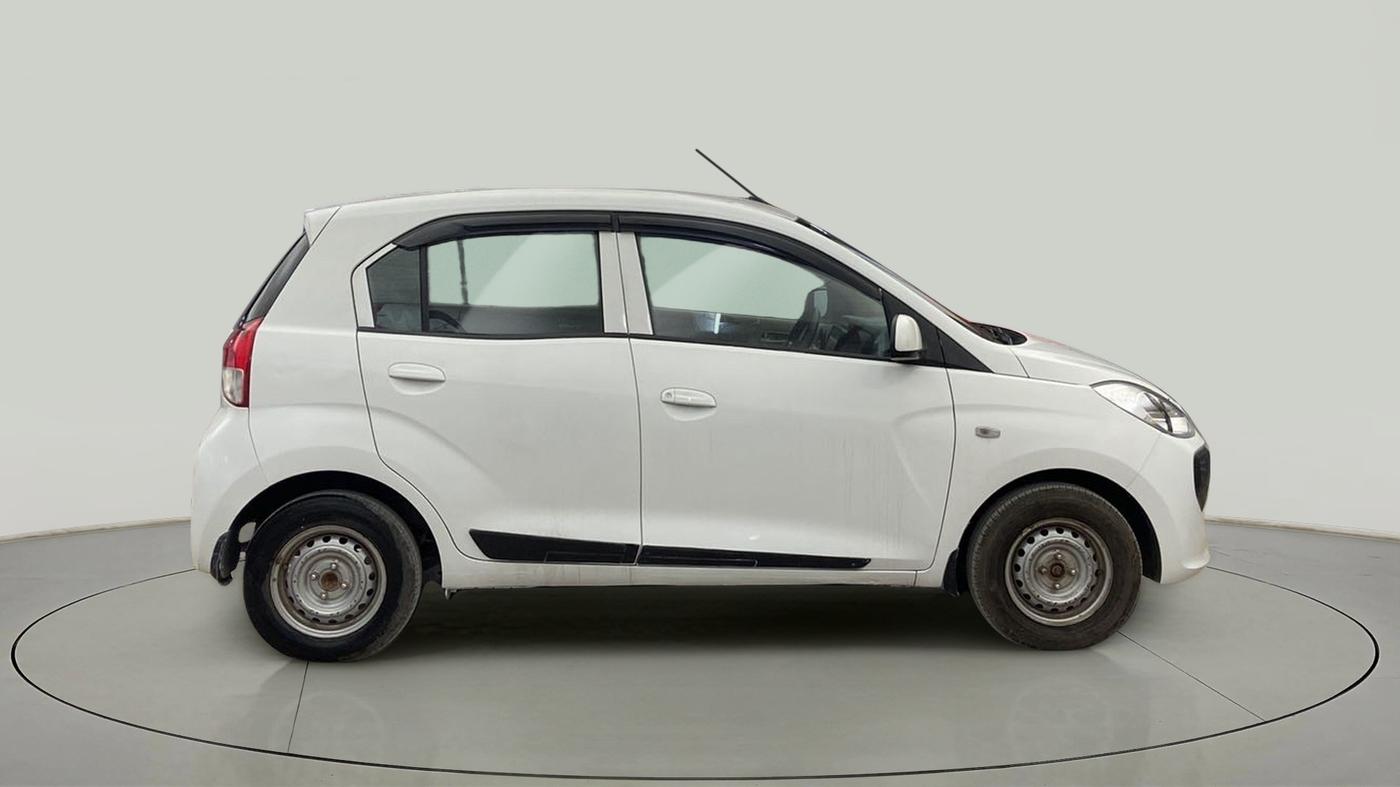 2019 Hyundai NEW SANTRO MAGNA CNG, CNG, Manual, 75,012 km, Right Side View