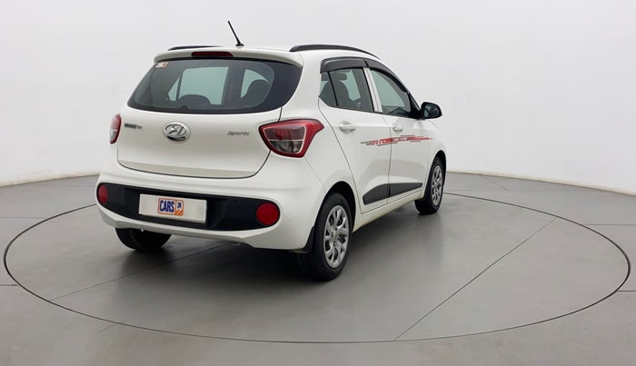 2018 Hyundai Grand i10 SPORTZ 1.2 KAPPA VTVT, Petrol, Manual, 47,062 km, Right Back Diagonal
