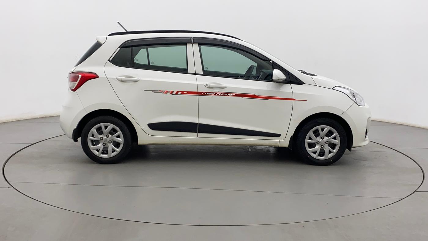 2018 Hyundai Grand i10 SPORTZ 1.2 KAPPA VTVT, Petrol, Manual, 47,062 km, Right Side View