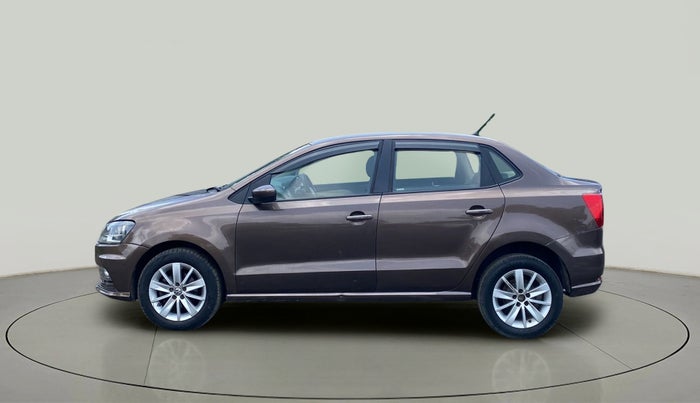 2017 Volkswagen Ameo HIGHLINE PLUS 1.5L AT 16 ALLOY, Diesel, Automatic, 1,05,039 km, Left Side