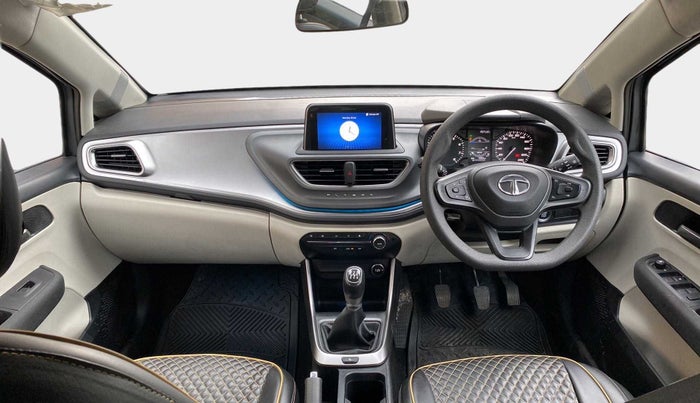 2023 Tata ALTROZ XZ PETROL, Petrol, Manual, 4,247 km, Dashboard