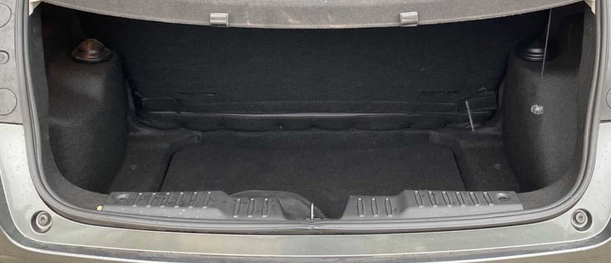 2023 Tata ALTROZ XZ PETROL, Petrol, Manual, 4,247 km, Boot Inside