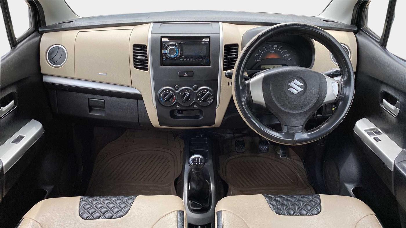 2017 Maruti Wagon R 1.0 LXI CNG, CNG, Manual, 1,01,188 km, Dashboard