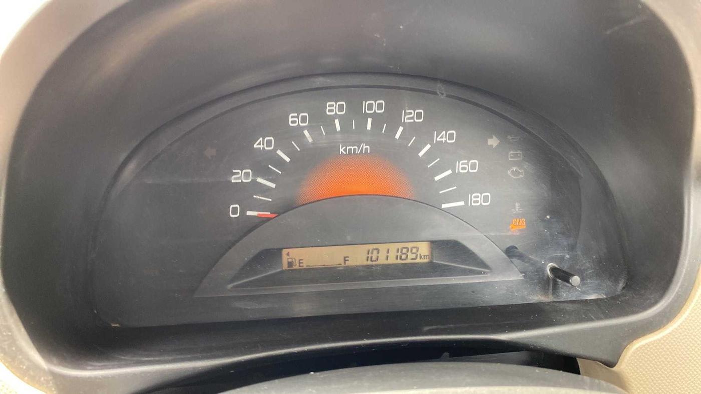 2017 Maruti Wagon R 1.0 LXI CNG, CNG, Manual, 1,01,188 km, Odometer Image