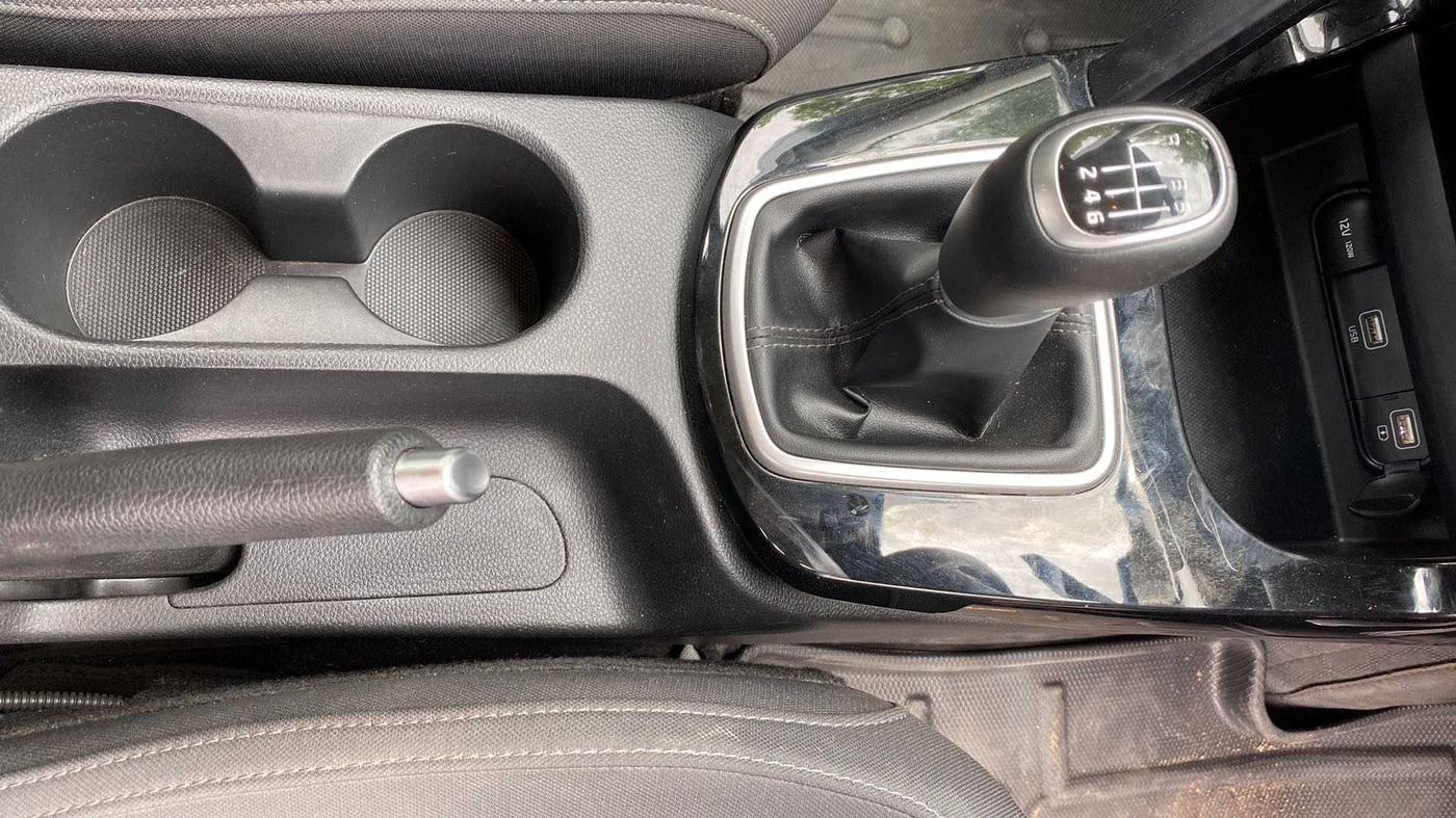 2022 KIA SELTOS HTK PLUS 1.5, Petrol, Manual, 11,452 km, Gear Lever