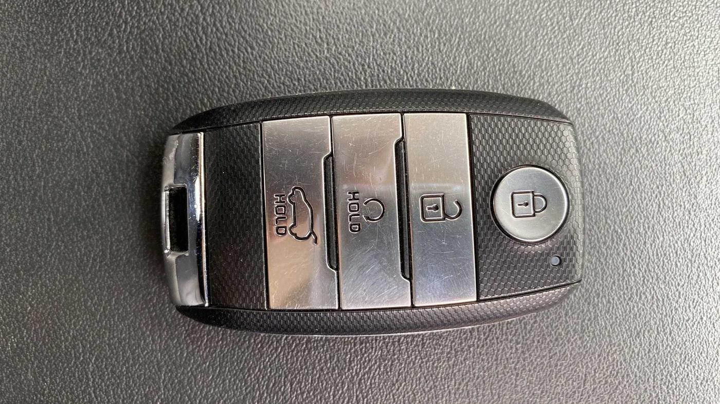 2022 KIA SELTOS HTK PLUS 1.5, Petrol, Manual, 11,452 km, Key Close Up