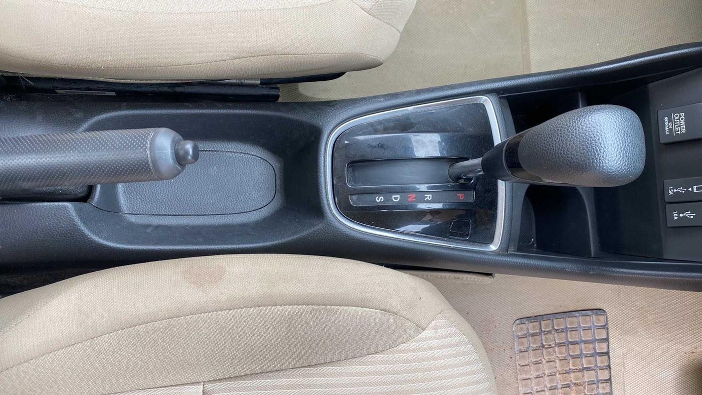 2020 Honda Amaze 1.2L I-VTEC VX CVT, Petrol, Automatic, 29,367 km, Gear Lever