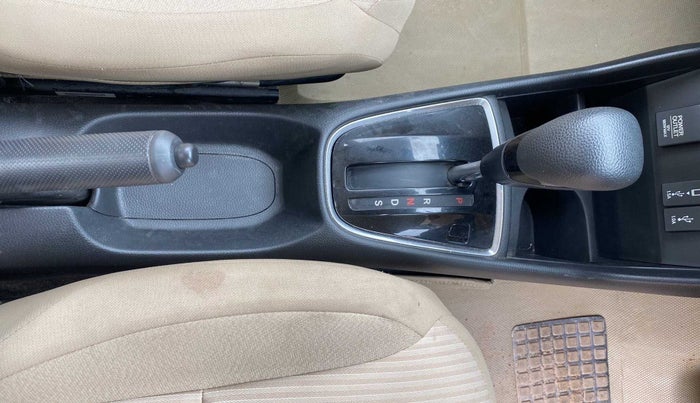 2020 Honda Amaze 1.2L I-VTEC VX CVT, Petrol, Automatic, 29,367 km, Gear Lever