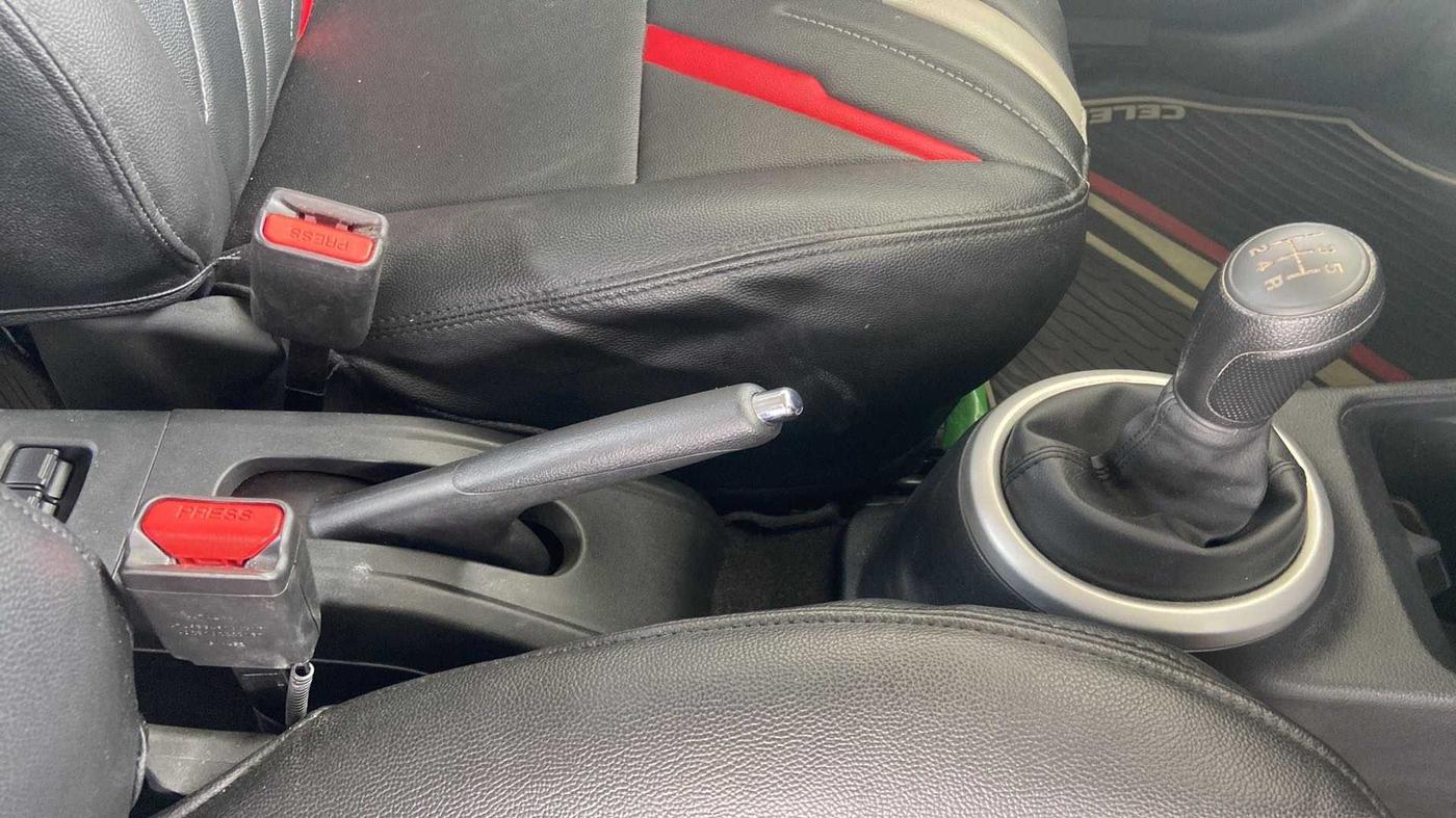 2023 Maruti Celerio VXI, Petrol, Manual, 4,617 km, Gear Lever