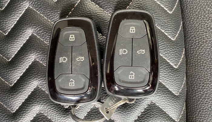 2023 Tata NEXON XZA PLUS PETROL, Petrol, Automatic, 3,787 km, Key Close Up